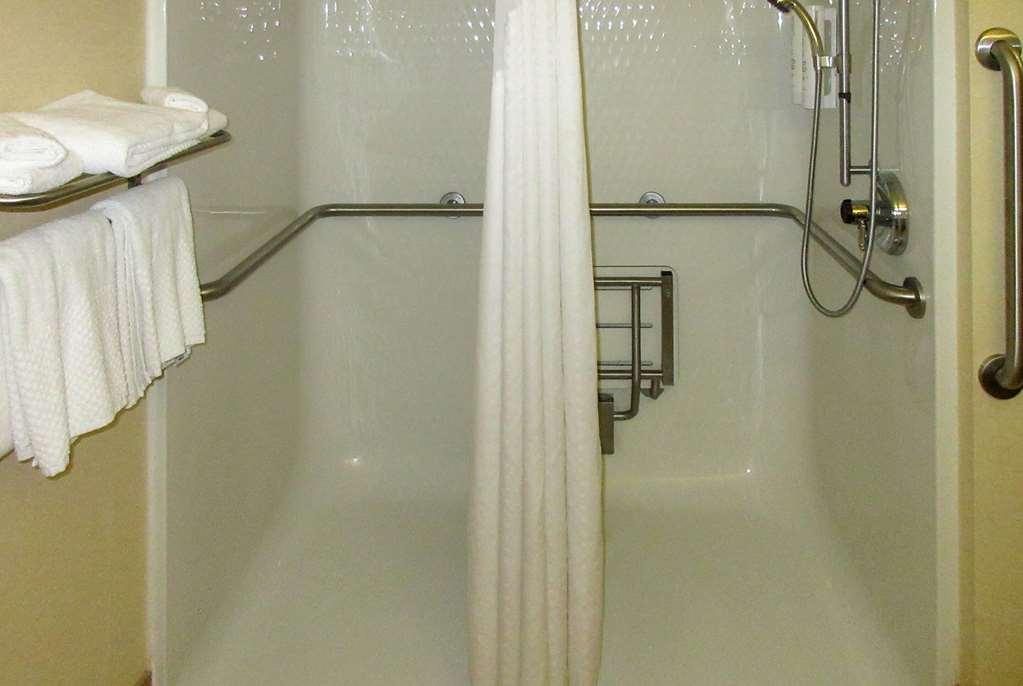 Clarion Pointe Evansville North Warrenton Bilik gambar